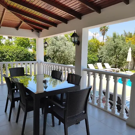 Βίλα Dalyan Assuwa